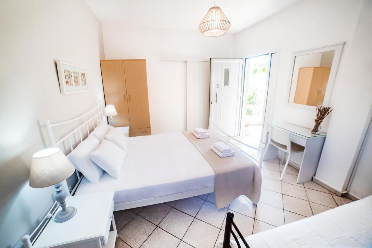 אגיוי אפוסטולי Filia Rooms & Apartments מראה חיצוני תמונה