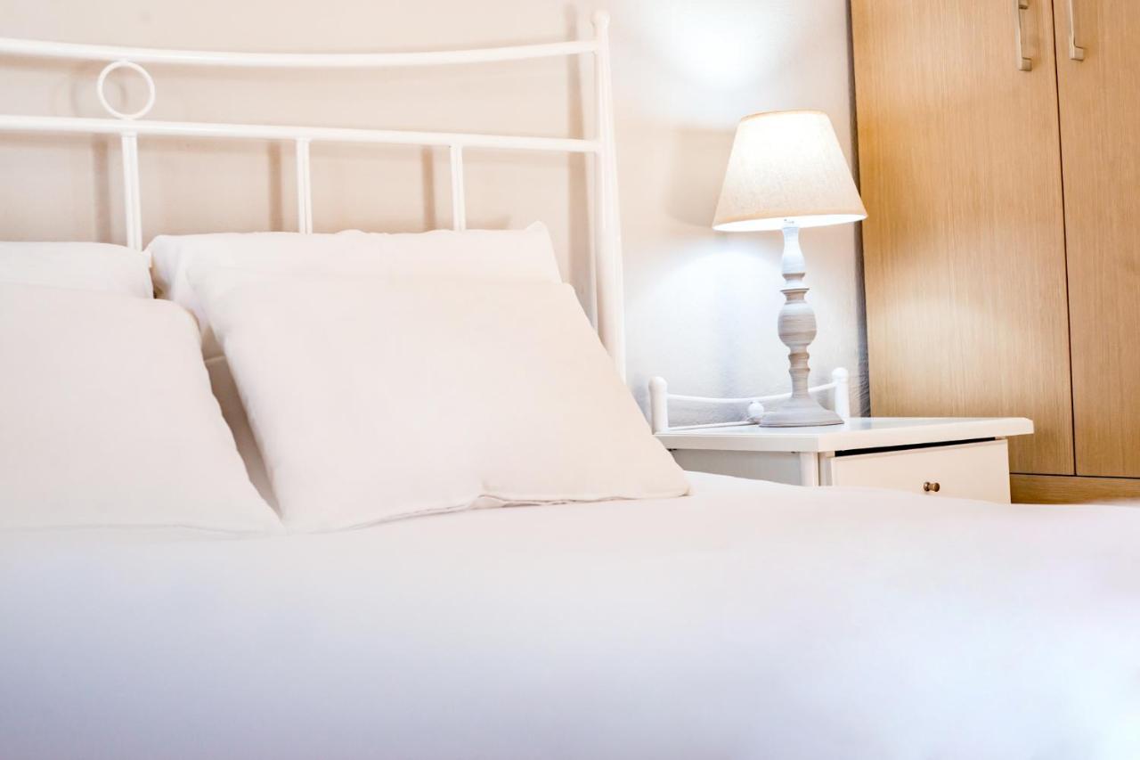 אגיוי אפוסטולי Filia Rooms & Apartments מראה חיצוני תמונה